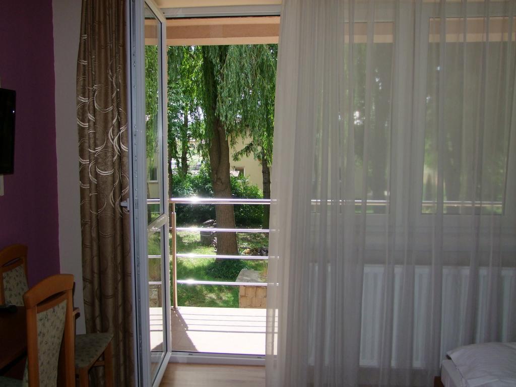 Homestay Warnenczyka 85A Bezplatny Parking, Faktura, Prywatna Lazienka, Klimatyzacja *