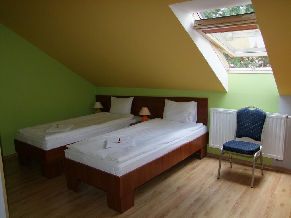 Warnenczyka 85A Bezplatny Parking, Faktura, Prywatna Lazienka, Klimatyzacja Homestay *