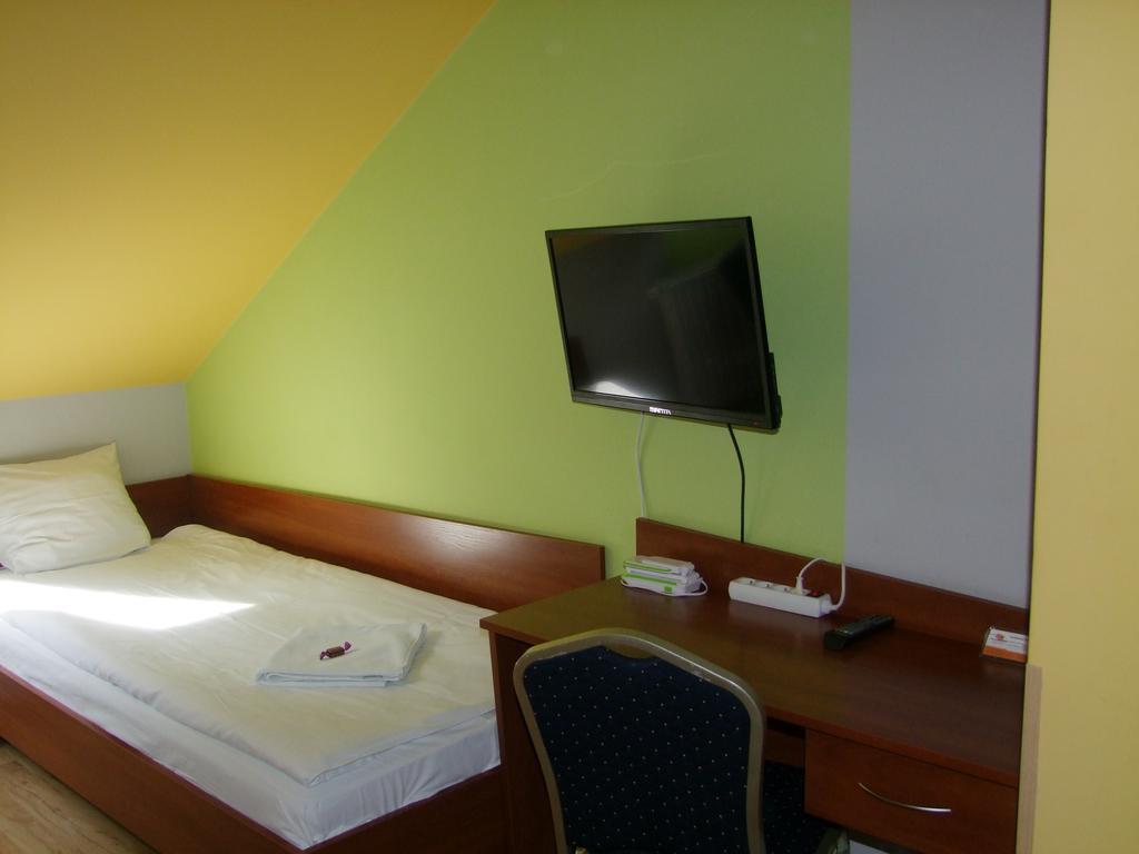 Homestay Warnenczyka 85A Bezplatny Parking, Faktura, Prywatna Lazienka, Klimatyzacja *