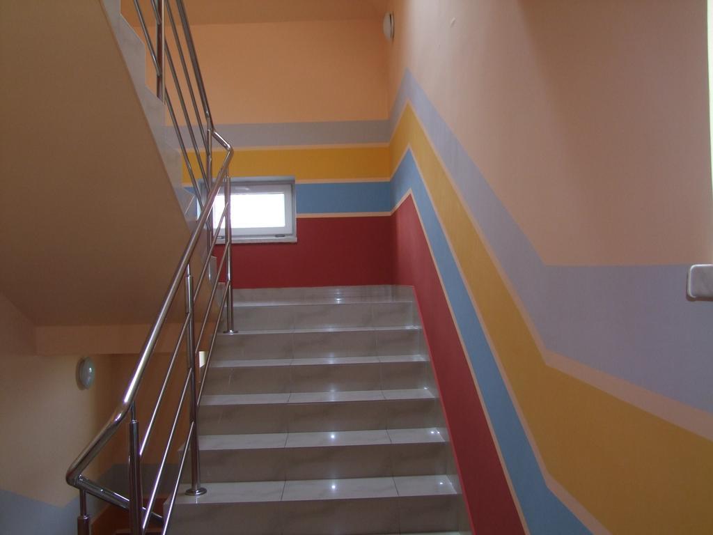 Warnenczyka 85A Bezplatny Parking, Faktura, Prywatna Lazienka, Klimatyzacja * Rzeszow