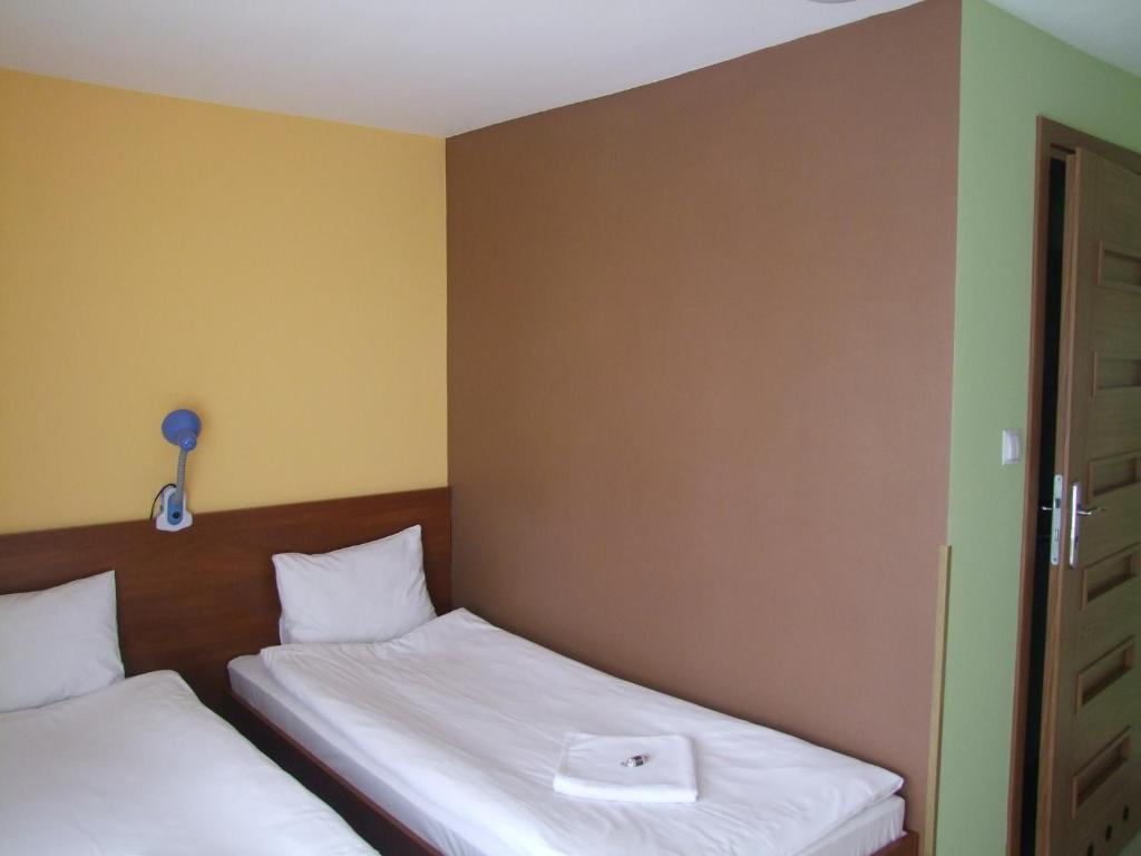 Homestay Warnenczyka 85A Bezplatny Parking, Faktura, Prywatna Lazienka, Klimatyzacja Rzeszow